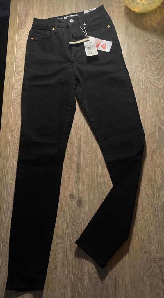🔥 Skinny jeans - Mango - maat 34 - nieuw, Vêtements | Femmes, Jeans, Neuf, Noir, Enlèvement ou Envoi
