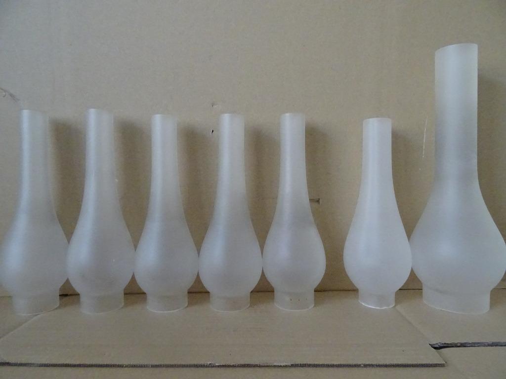 Antiek olielamp glas voor olielamp 9euro per stuk 23 + 30 cm, Antiek en Kunst, Ophalen of Verzenden