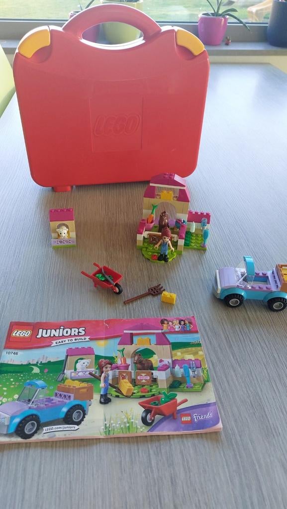 Lego friends 10746 - Mia's boerderij koffer, Enlèvement ou Envoi, Comme neuf, Ensemble complet, Lego