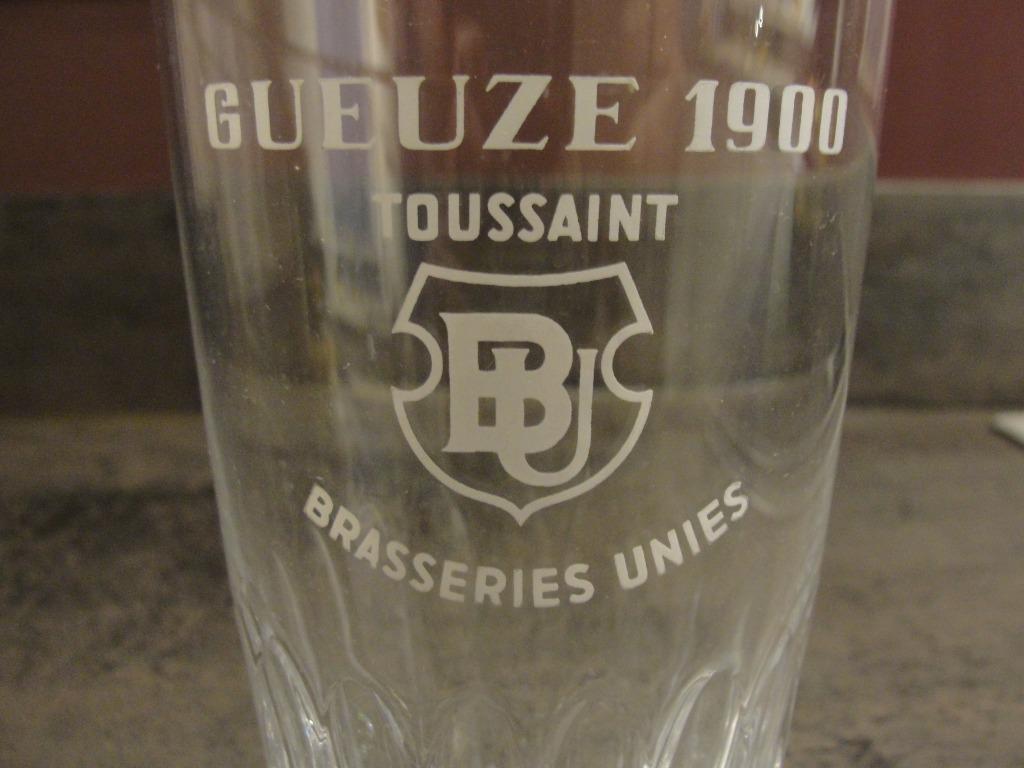 Gueuze 1900 Toussaint glas Brasseries Unies, Verzamelen, Biermerken, Ophalen of Verzenden, Zo goed als nieuw, Glas of Glazen, Overige merken