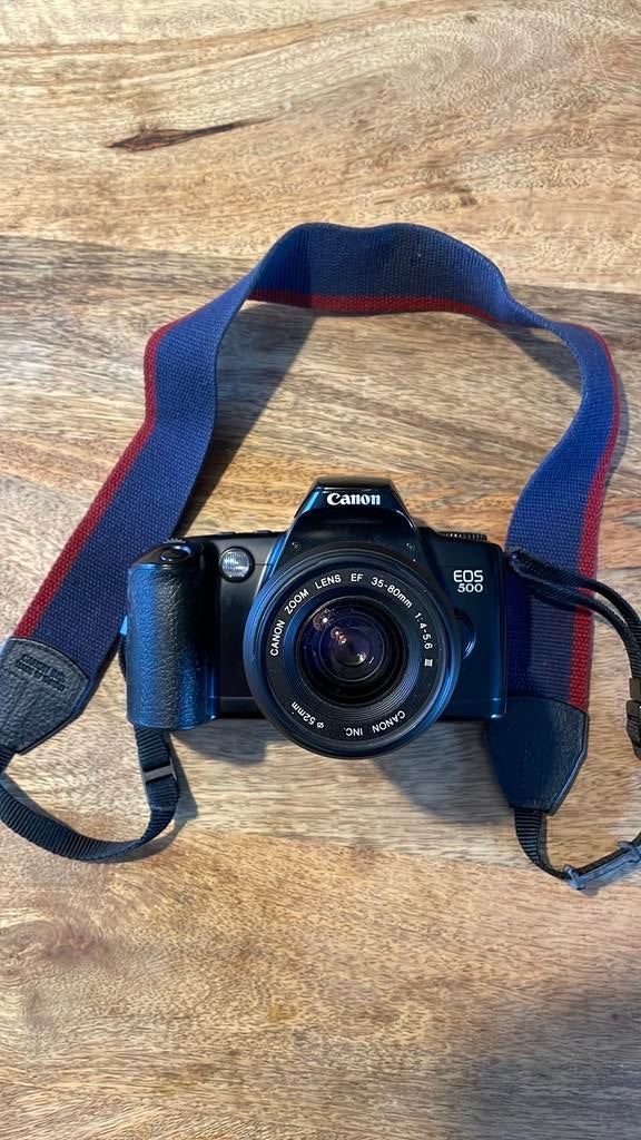 Appareil photo Canon Eos 500, Enlèvement ou Envoi, Comme neuf, Compact, Canon