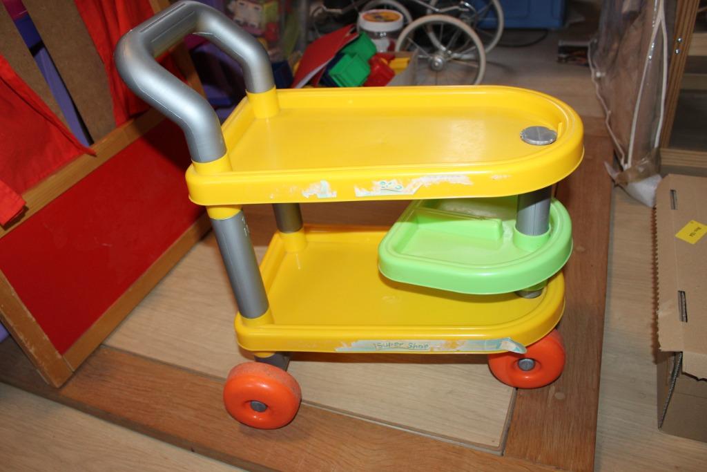 petit chariot /desserte enfant, Enlèvement, Utilisé