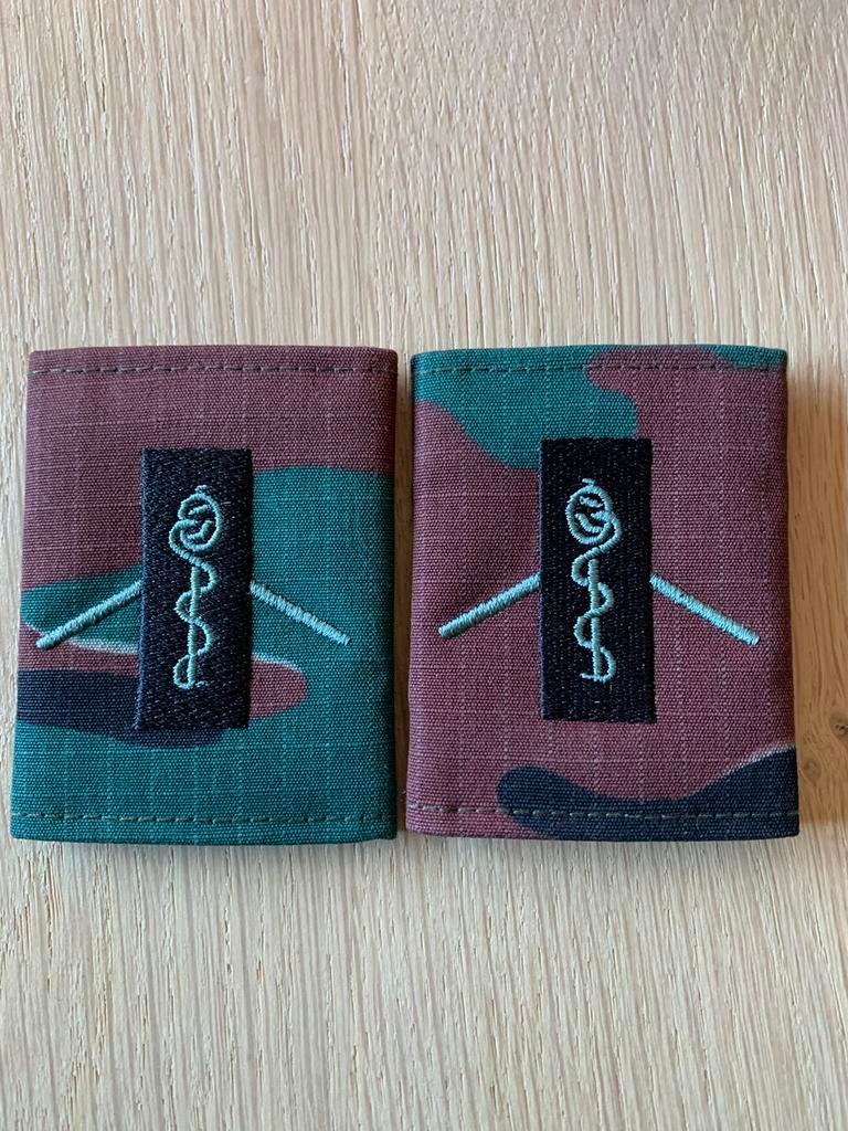 Puzzle à composants médicaux de première classe, Envoi