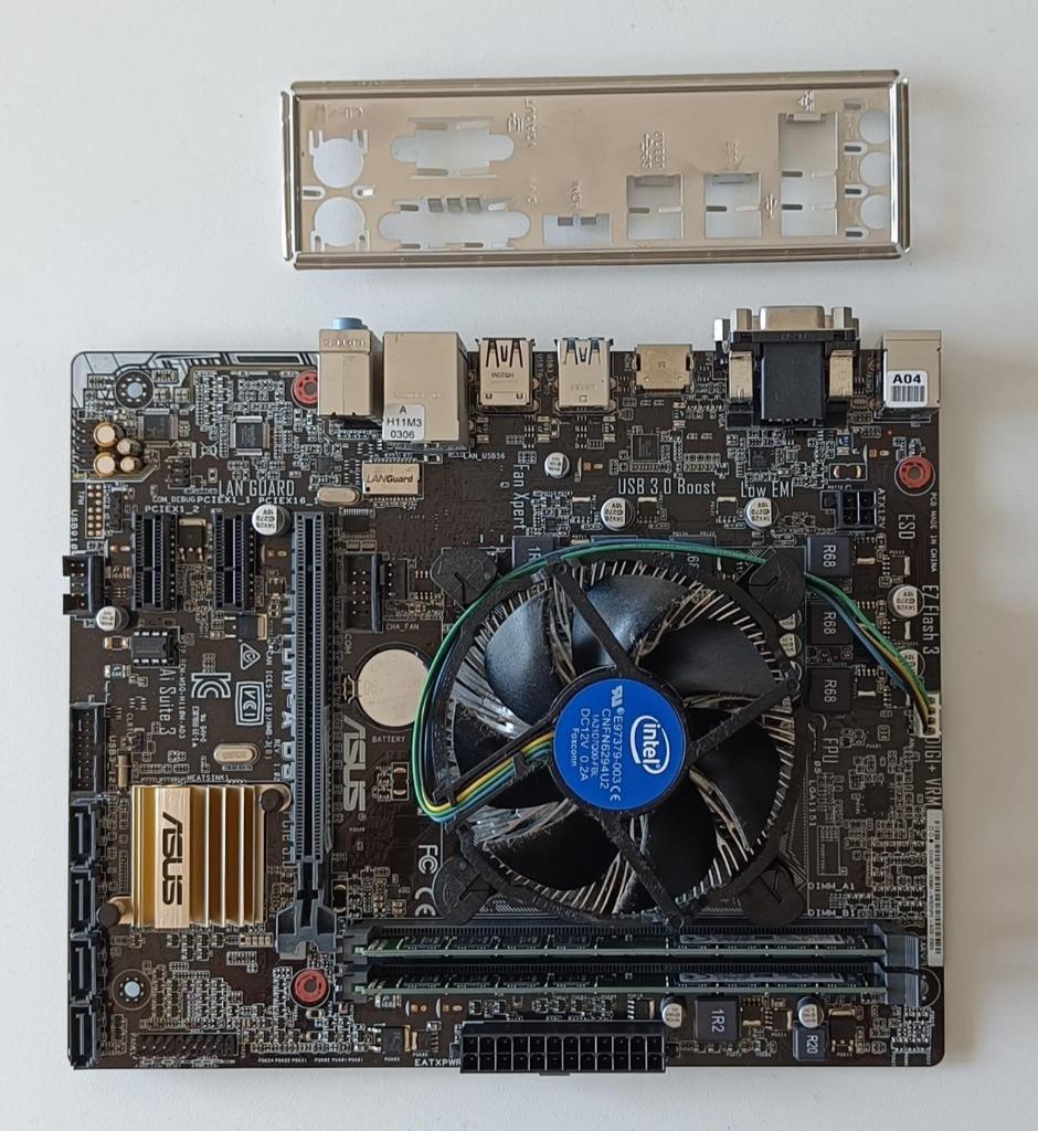 PC Moederbord met Processor en RAM (H110M + i3 6100 + 16GB), Computers en Software, Moederborden, Gebruikt, LGA 1151, DDR3, Ophalen of Verzenden