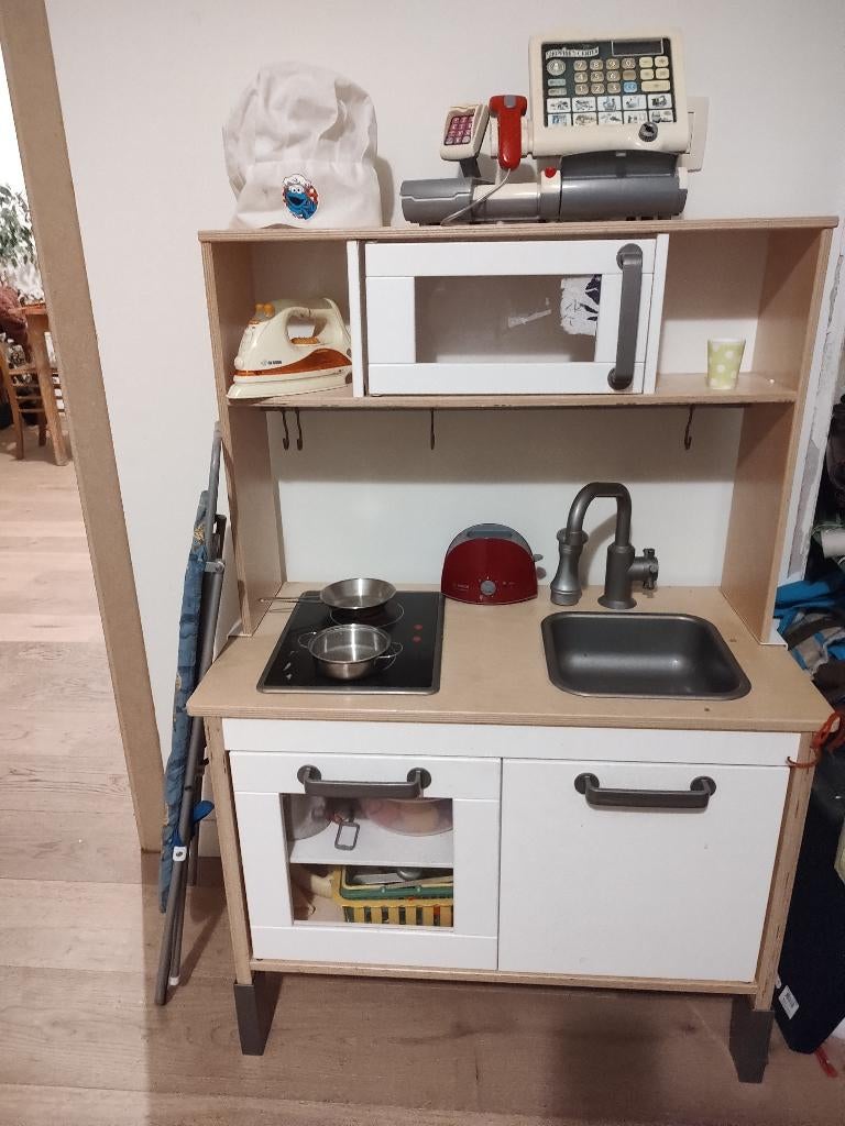 speelkeuken houten keuken ikea pop wiegje poppenuitzet, Ophalen, Speelkeuken