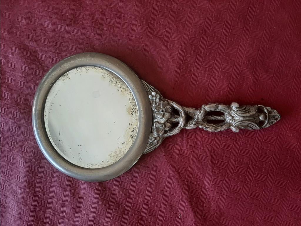 Très ancien miroir à main baroque en métal (décor floral) an, Enlèvement ou Envoi