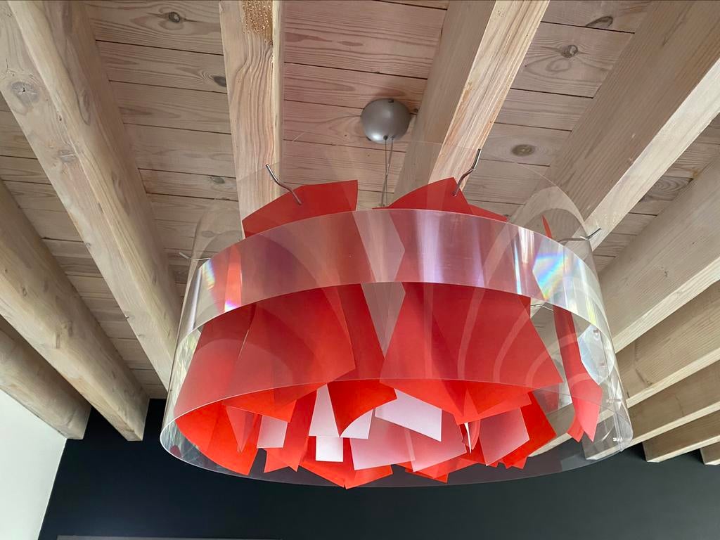 Suspension design en pvc transparent et papier, rouge, blanc, Comme neuf