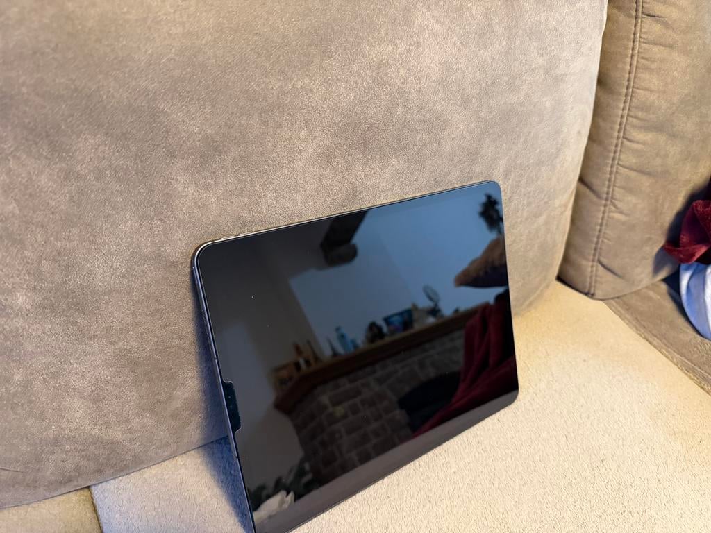 iPad Pro 12.9” (5th Gen, 256 GB) — Like New, Computers en Software, Ophalen, 13 inch of meer, Zo goed als nieuw, IPad Pro 12.9” (5th Gen, 256 GB)