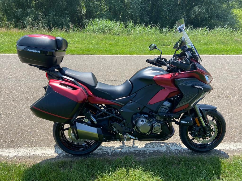 Kawasaki Versys 1000 SE GT, Motoren, Handvatverwarming, 4 cilinders, Particulier, Meer dan 35 kW