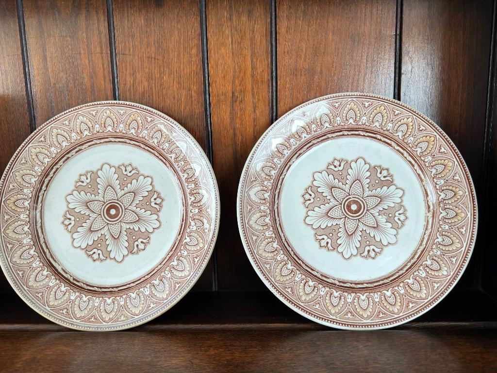 Petrus REGOUT, 2 assiettes en porcelaine, Antiquités & Art, Enlèvement ou Envoi