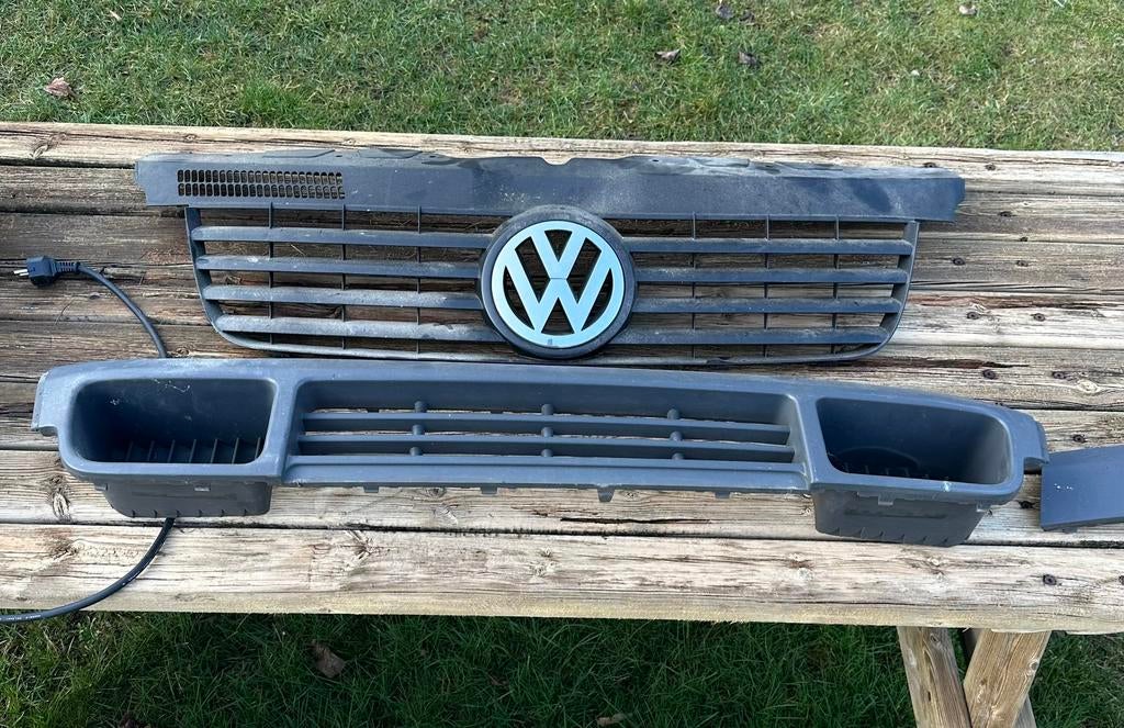 Grille vw transporter T5 2003-2009, Ophalen, Gebruikt, Bumper, Volkswagen