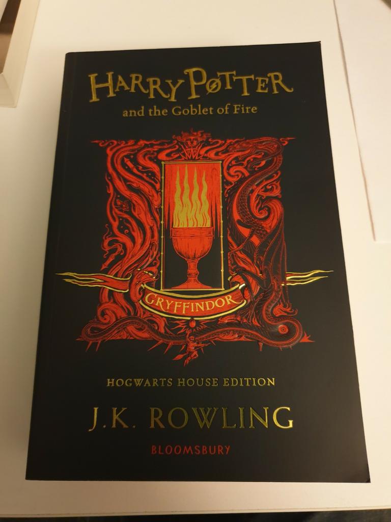 HARRY POTTER and the Goblet of Fire HOGWARTS HOUSE EDITION, Ophalen of Verzenden, Zo goed als nieuw