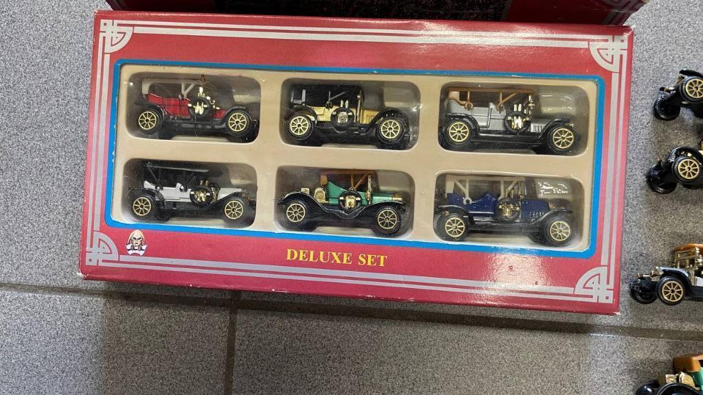 Die cast Classic Cars Deluxe set, Ophalen, Gebruikt, Auto, Overige merken