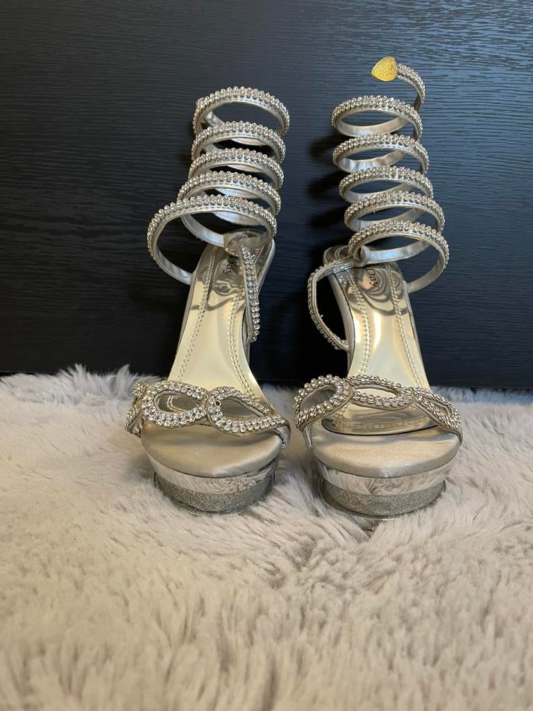Sandalen met een hak maat 38, Zo goed als nieuw, Schoenen met hoge hakken, Grijs, Ophalen