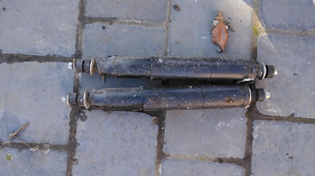 Peugeot 404 amortisseurs achteraan, Auto-onderdelen, Ophalen, Nieuw, Peugeot