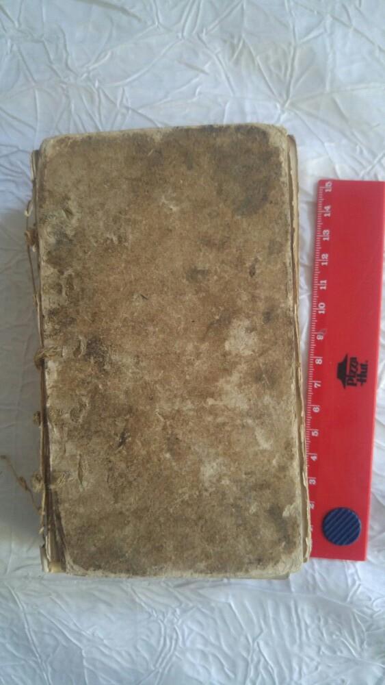Livre antique missel annee 1687 instruction sur la réligion, Livres, Enlèvement ou Envoi