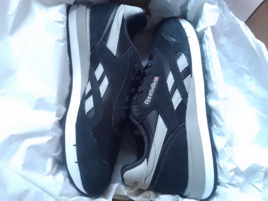 nieuw 44.5 Reebok classic nylon 89 in doos, Vêtements | Hommes, Chaussures, Neuf, Reebok, Baskets, Noir