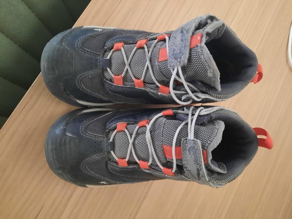Wandelschoen bergschoen quechua maat 28, Gebruikt, Schoenen, Ophalen of Verzenden, Quechua, Decathlon