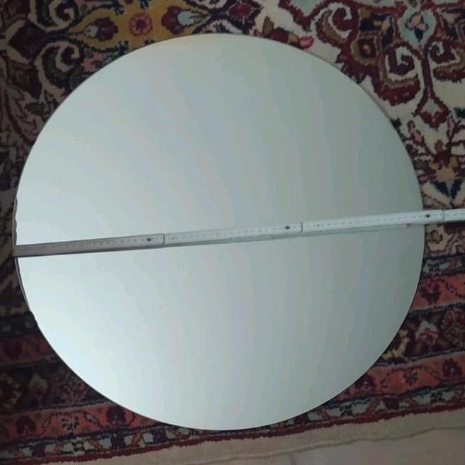 Grote, ronde spiegel ø 60 cm, heel goede staat., Huis en Inrichting, Ophalen, Zo goed als nieuw