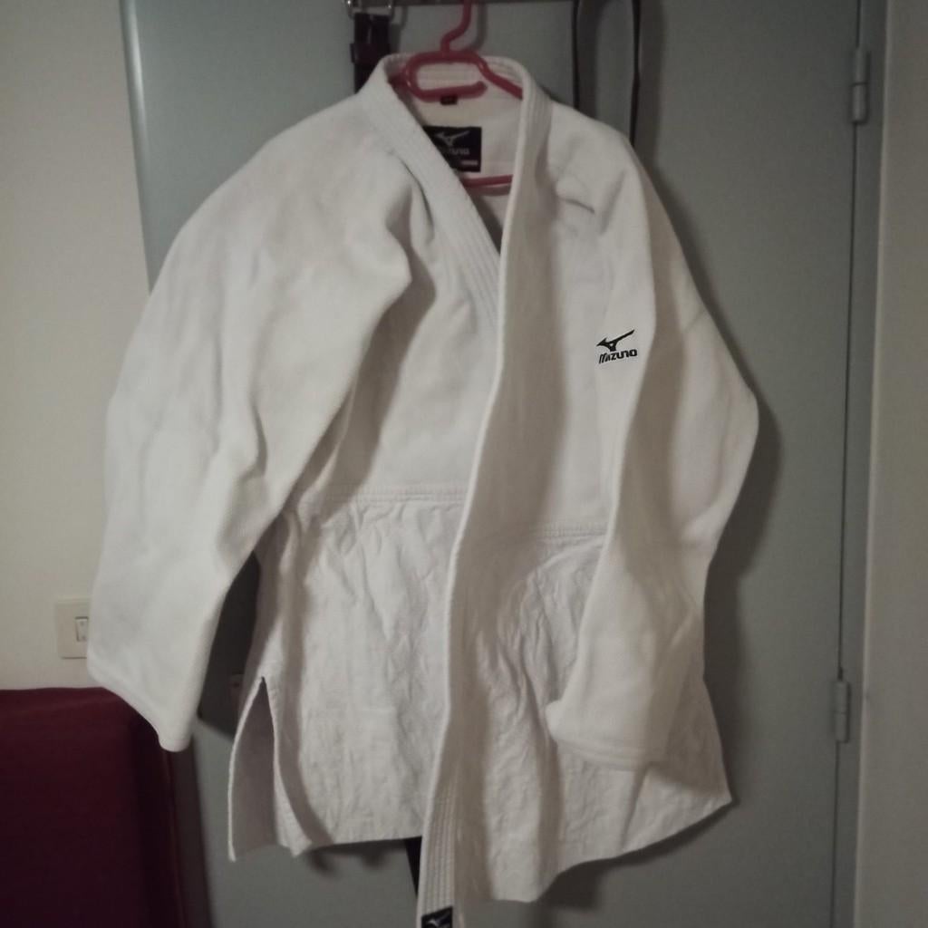 Judogi (judopak), Sport en Fitness, Ophalen, Gebruikt, Judo, Vechtsportpak