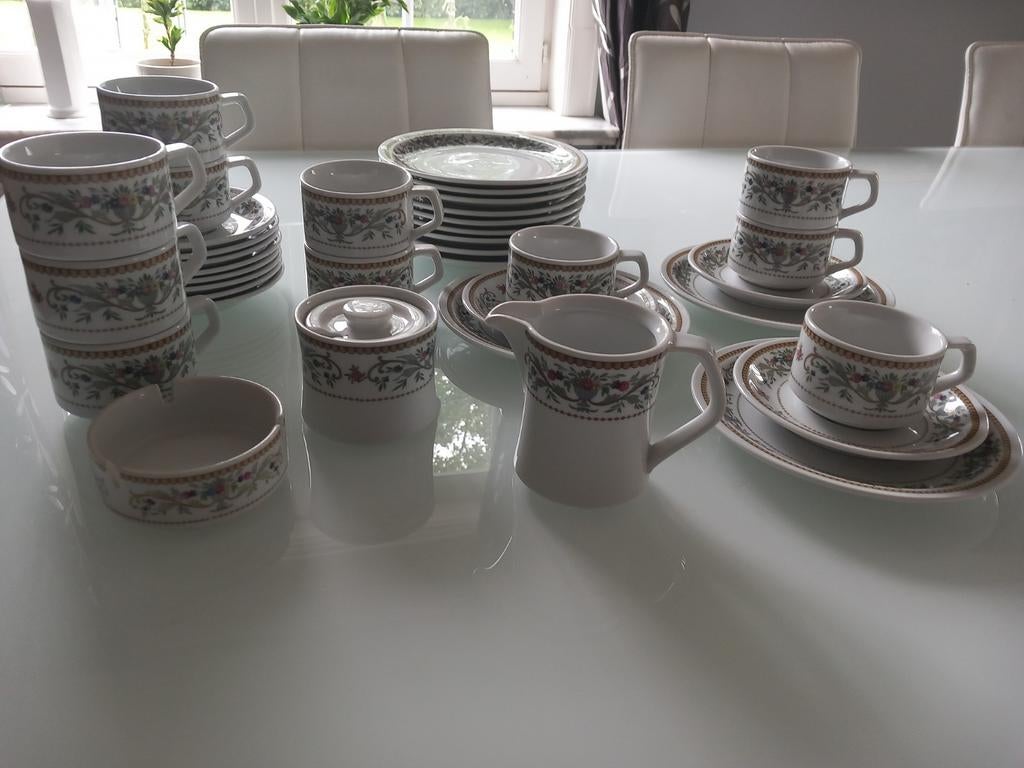 Koffieservice, Ophalen, Zo goed als nieuw, Porselein