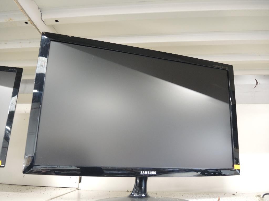 Samsung led monitor 24'', Gebruikt, Sam, Ophalen of Verzenden, As