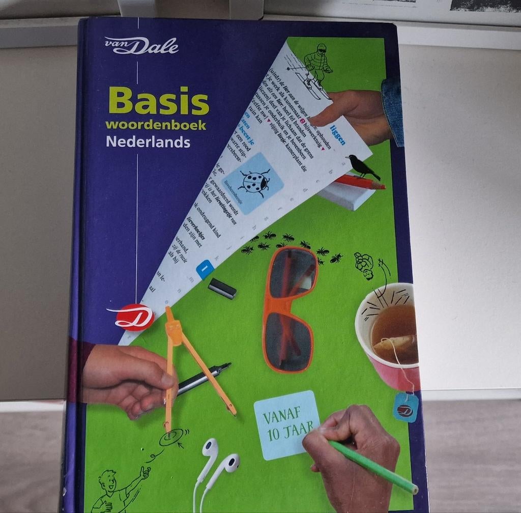 Marja Verburg - Van Dale Basiswoordenboek Nederlands, Livres, Dictionnaires, Néerlandais, Enlèvement, Van Dale, Marja Verburg; Monique Huijgen
