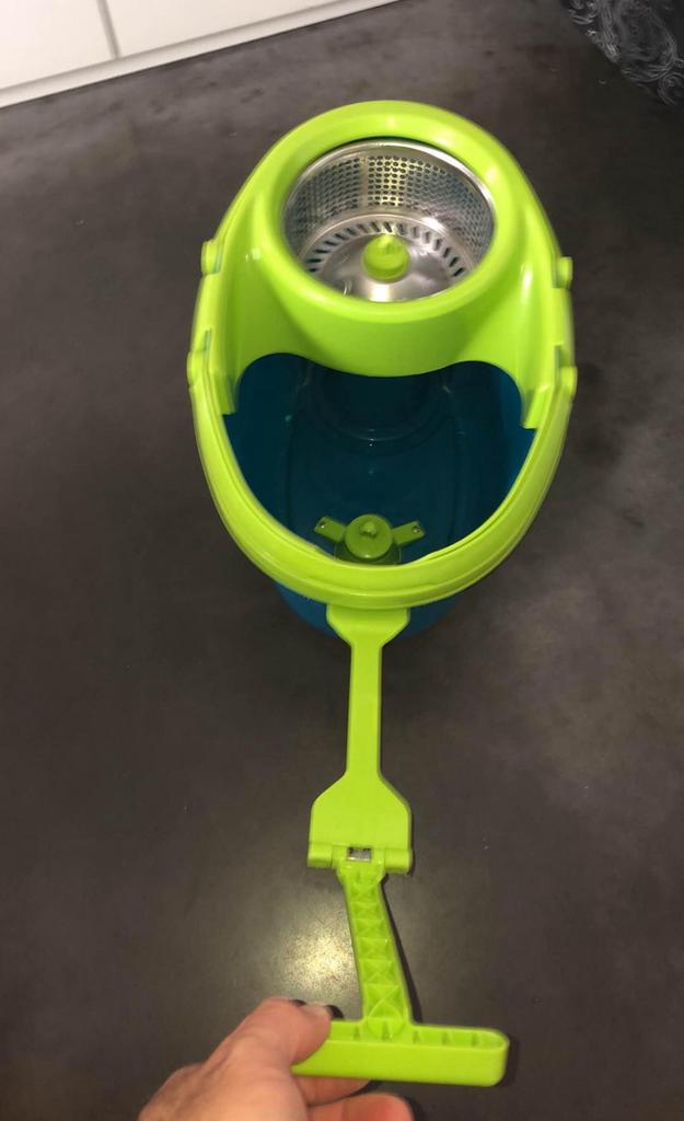 seau avec essoreuse manuelle pour nettoyage des sols, Enlèvement, Comme neuf