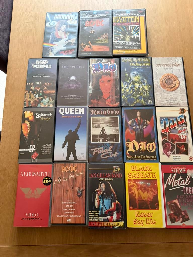 Hard rock videotape, Cd's en Dvd's, Cassettebandjes, Ophalen of Verzenden, Zo goed als nieuw, Rock en Metal, Origineel