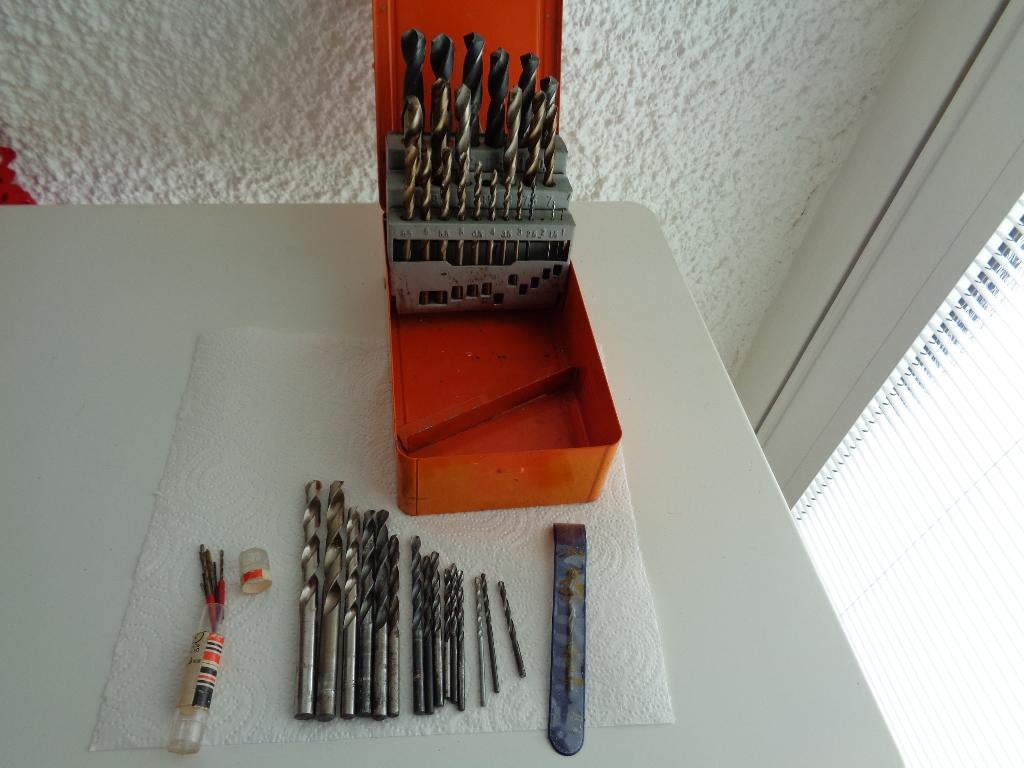 Boite de foret Différents. DIIL BOX, Verzenden