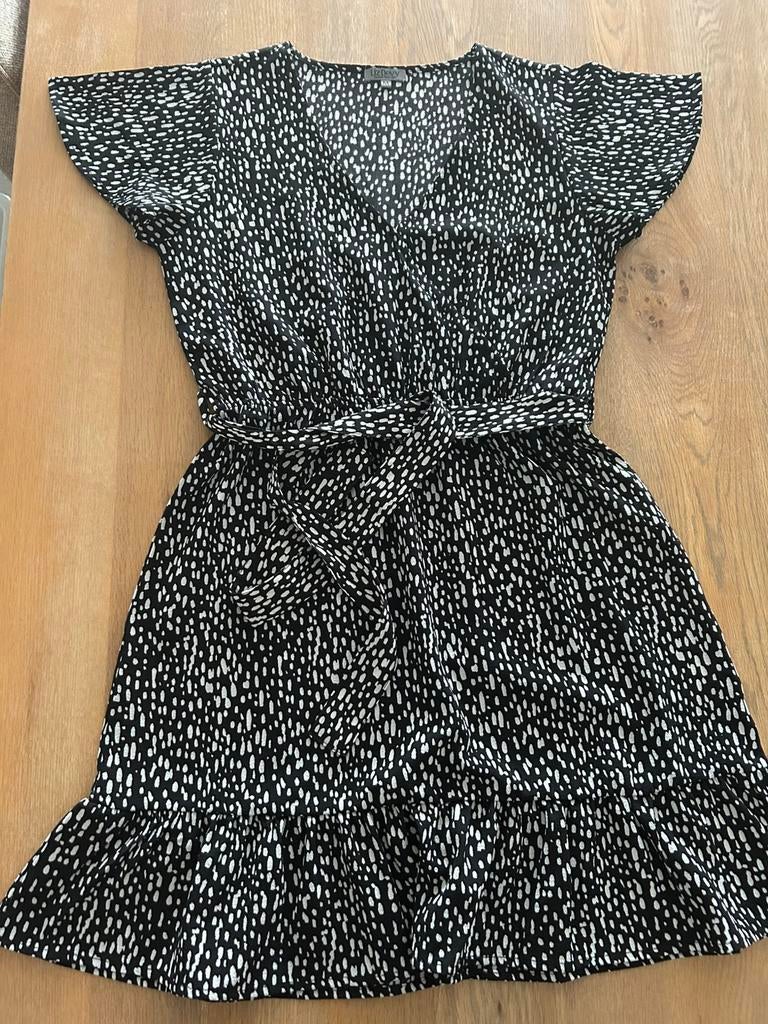 Zwarte witte bloemen jurk Liz Devy maat M, Kleding | Dames, Maat 38/40 (M), Zwart, Ophalen of Verzenden, Zo goed als nieuw