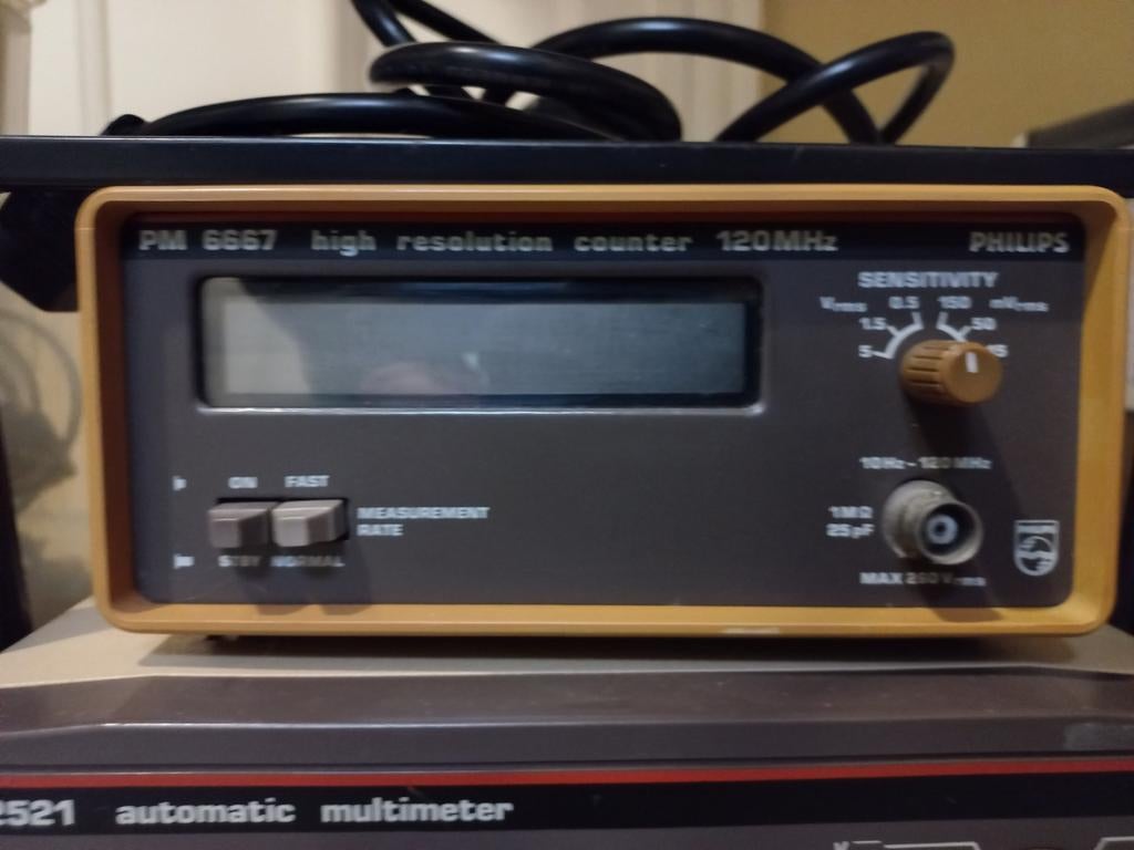 PM 6667 high resolution counter 120 Mhz Philips, Ophalen