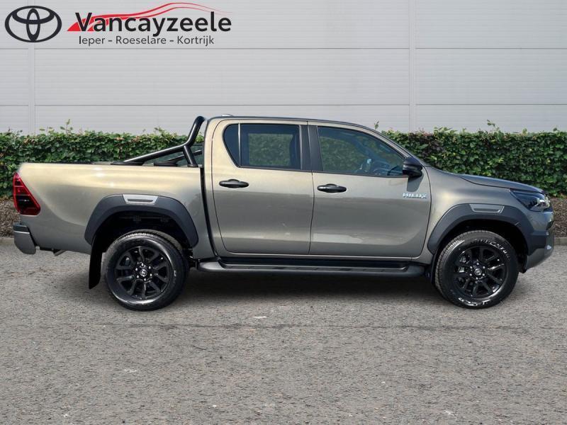Toyota Hilux Invincible 57025 + BTW, Achat, Autres couleurs, Noir, Diesel