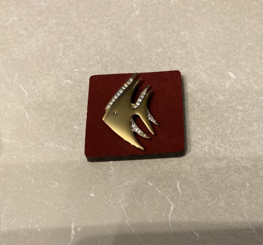 Mooie broche (vis), Enlèvement, Comme neuf, Or