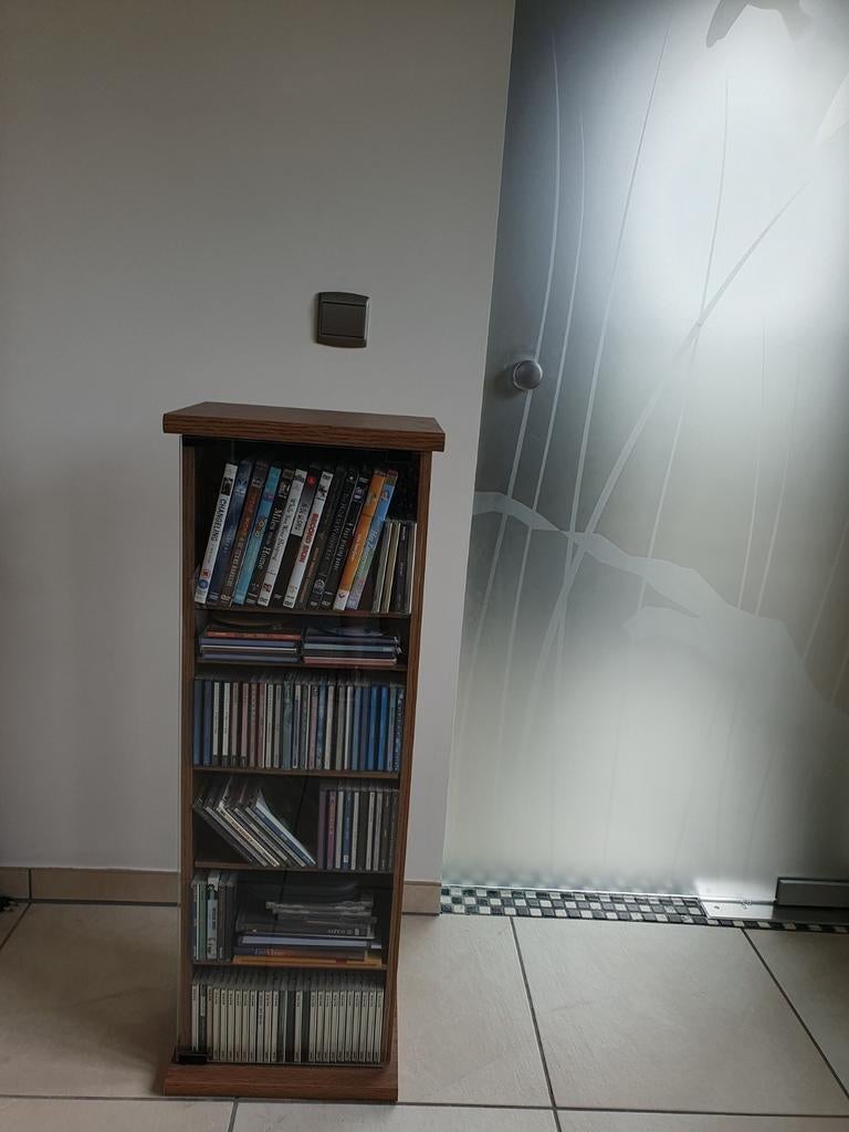 Armoire CD et DVD avec porte vitrée avec aimant, Enlèvement, Comme neuf
