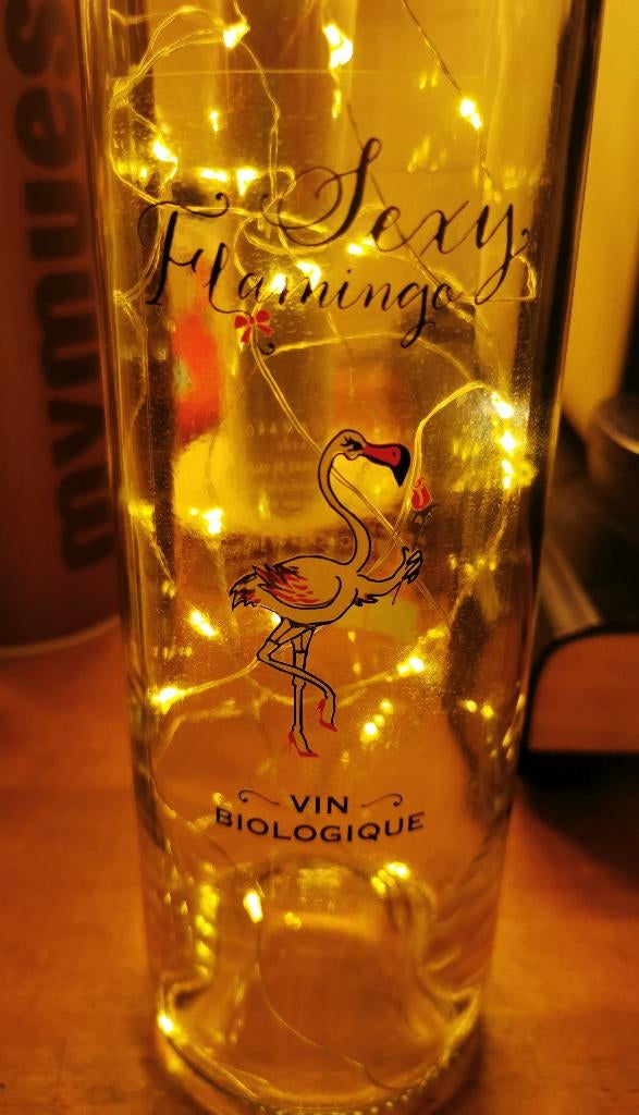 Fles ‘Sexy Flamingo’ fairy lights elfen lichtjes + extra bat, Diversen, Kerst, Ophalen of Verzenden, Zo goed als nieuw