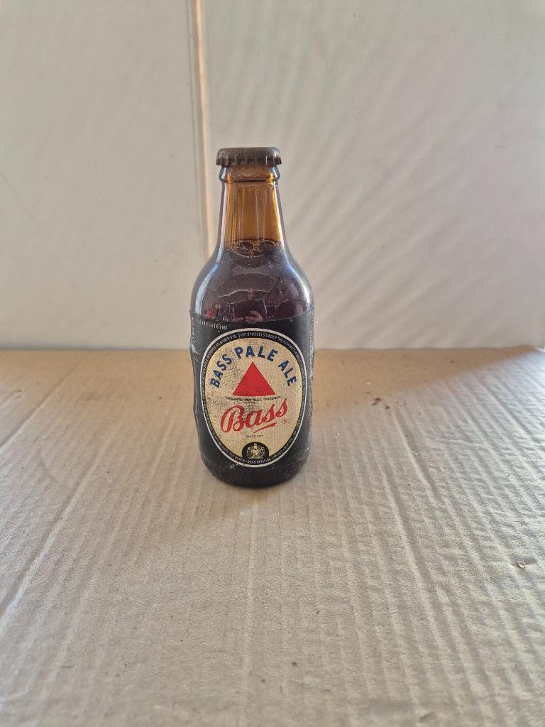 Bouteille de bière Bass Pale Ale (modèle 2), Ophalen of Verzenden, Gebruikt, Flesje(s), Overige merken