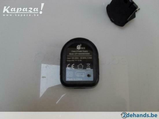 NCE usb adaptor female 100/230V, Telecommunicatie, Mobiele telefoons | Telefoon-opladers, Ophalen of Verzenden, Nieuw