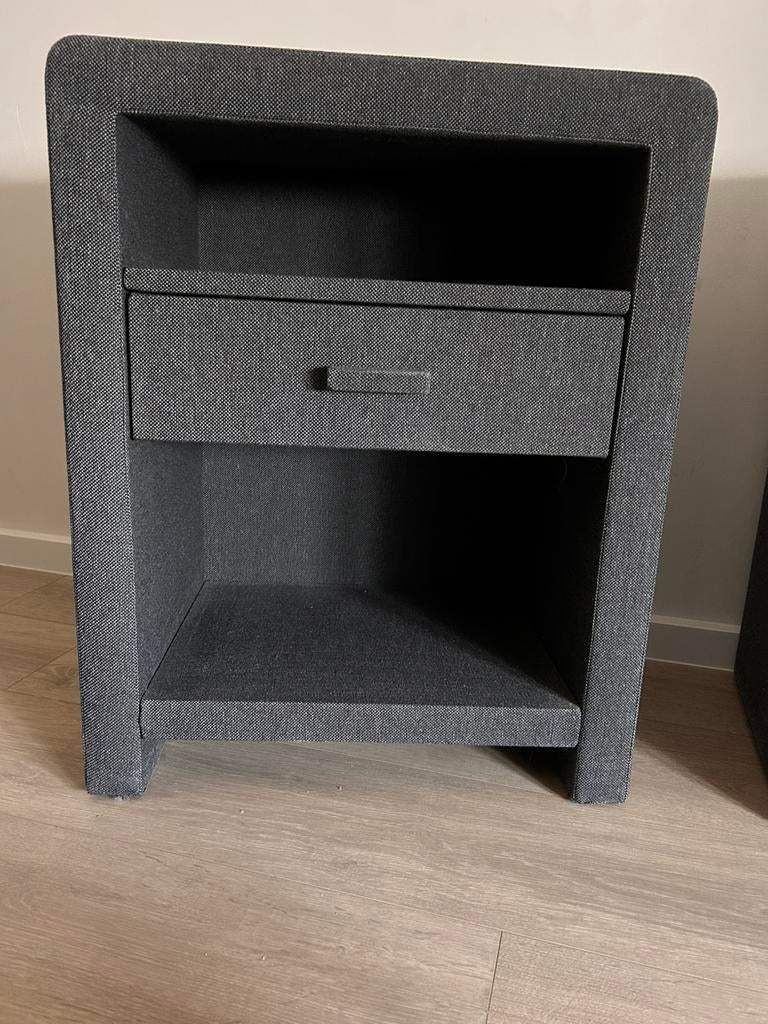 2 nachtkastjes, Huis en Inrichting, Ophalen, Overige materialen, Gebruikt, 55 tot 70 cm