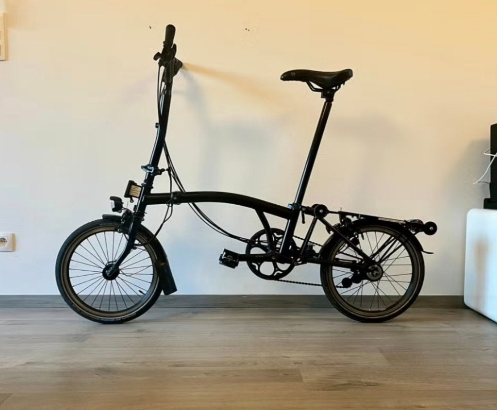 Brompton H6rn Black Black — Uitstekende conditie, Ophalen, Gebruikt, Brompton, Velgrem