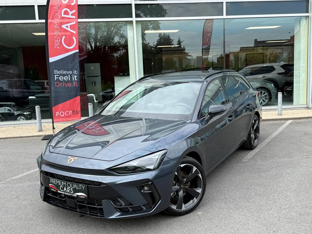 CUPRA Leon CARPLAY / CAMERA / ZETEL & STUURVERWARMING / ADAP, Auto's, Cupra, Automaat, 4 cilinders, Leon, Leder en Stof