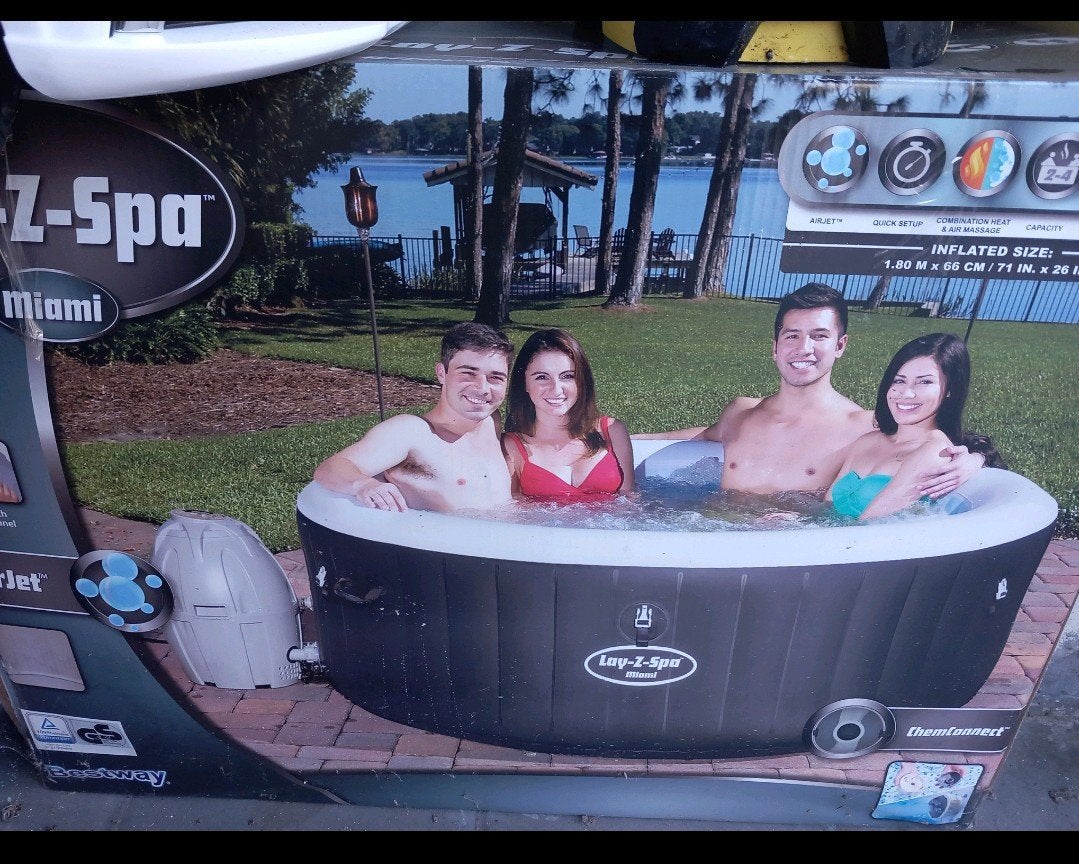 jacuzzi, Tuin en Terras, Ophalen, Zo goed als nieuw