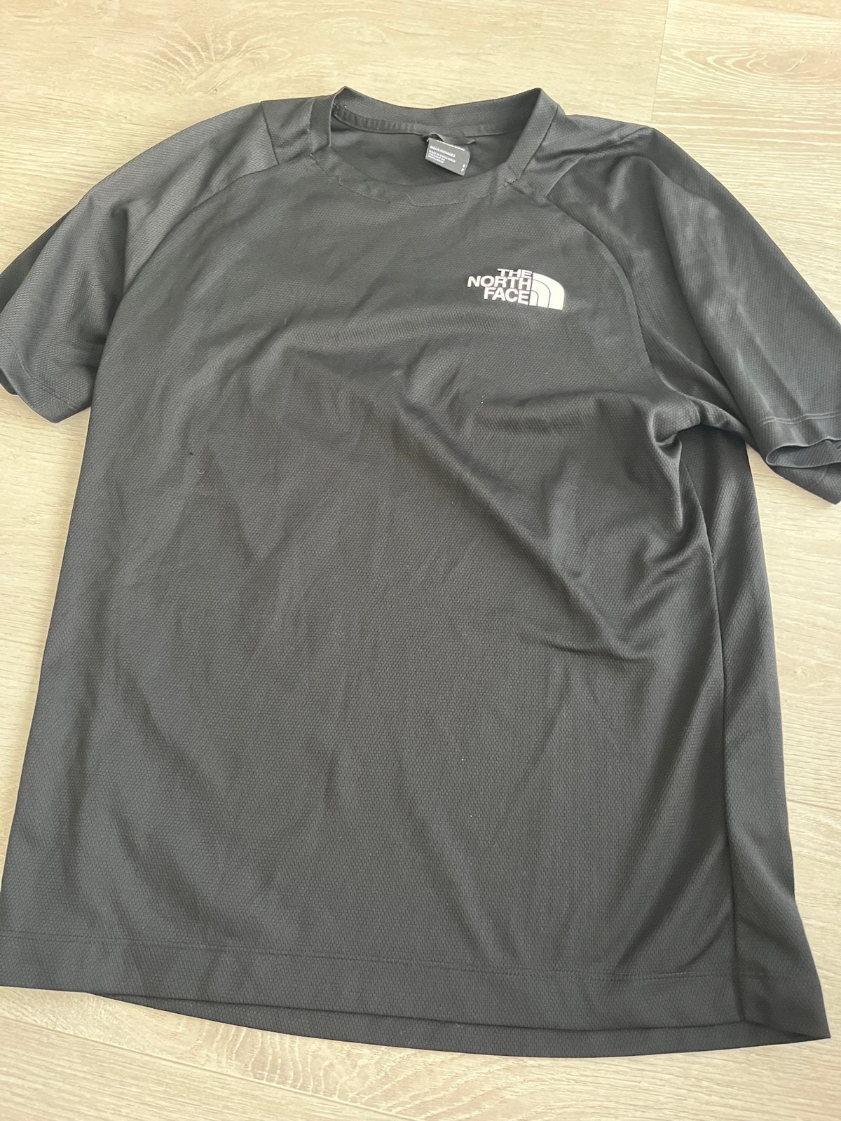 Sportshirt The North Face zwart S, Vêtements | Hommes, Vêtements de sport, Général, Comme neuf, Enlèvement, Taille 46 (S) ou plus petite