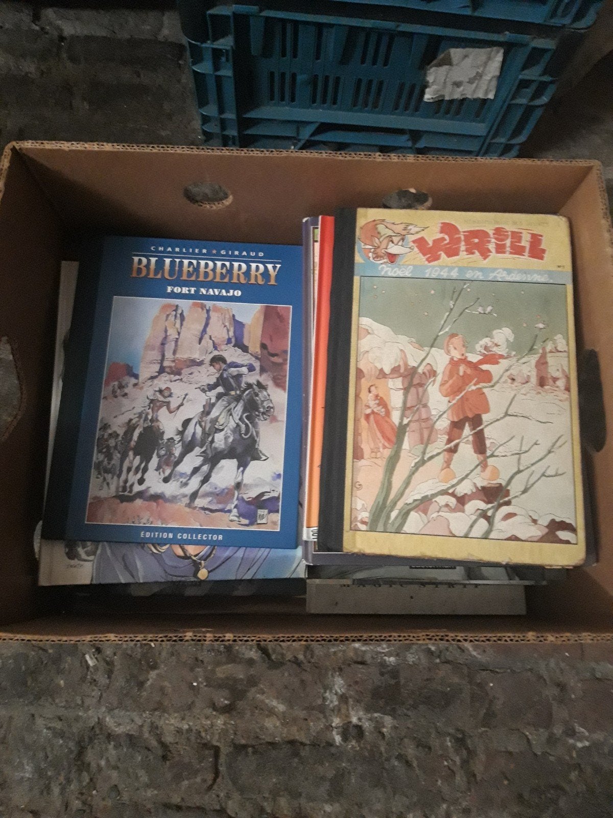 Pak van 105 strips, Boeken, Stripverhalen, Ophalen