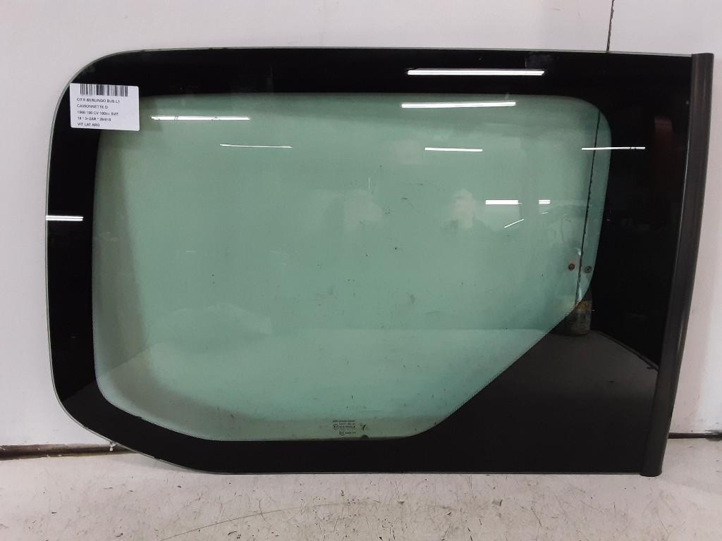ZIJRUIT LINKS ACHTER Citroën Berlingo (01-2008/04-2021), Gebruikt, Citroën, Mevr. I. Hauben, Rue de l'Espoir 34 34
4030  GRIVEGNÉE, BE