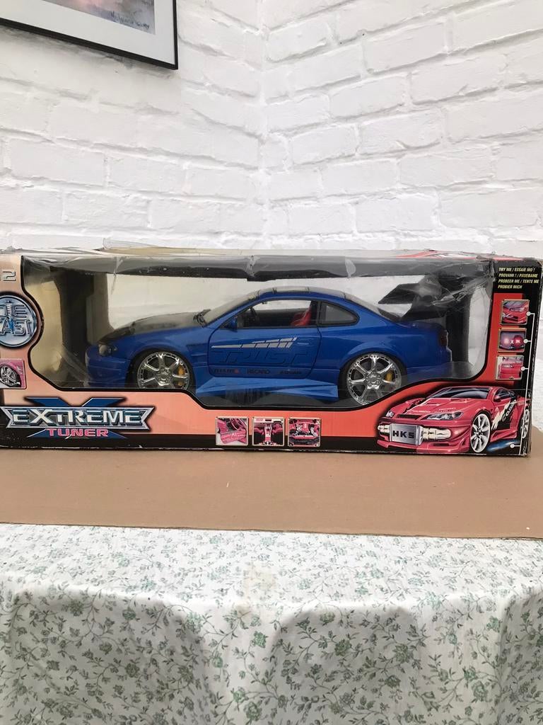 X-TREM 1/12 NISSAN SILVIA,NIKKO 1/16 NISSAN, 1/18 NISSAN350Z, Enlèvement, Comme neuf