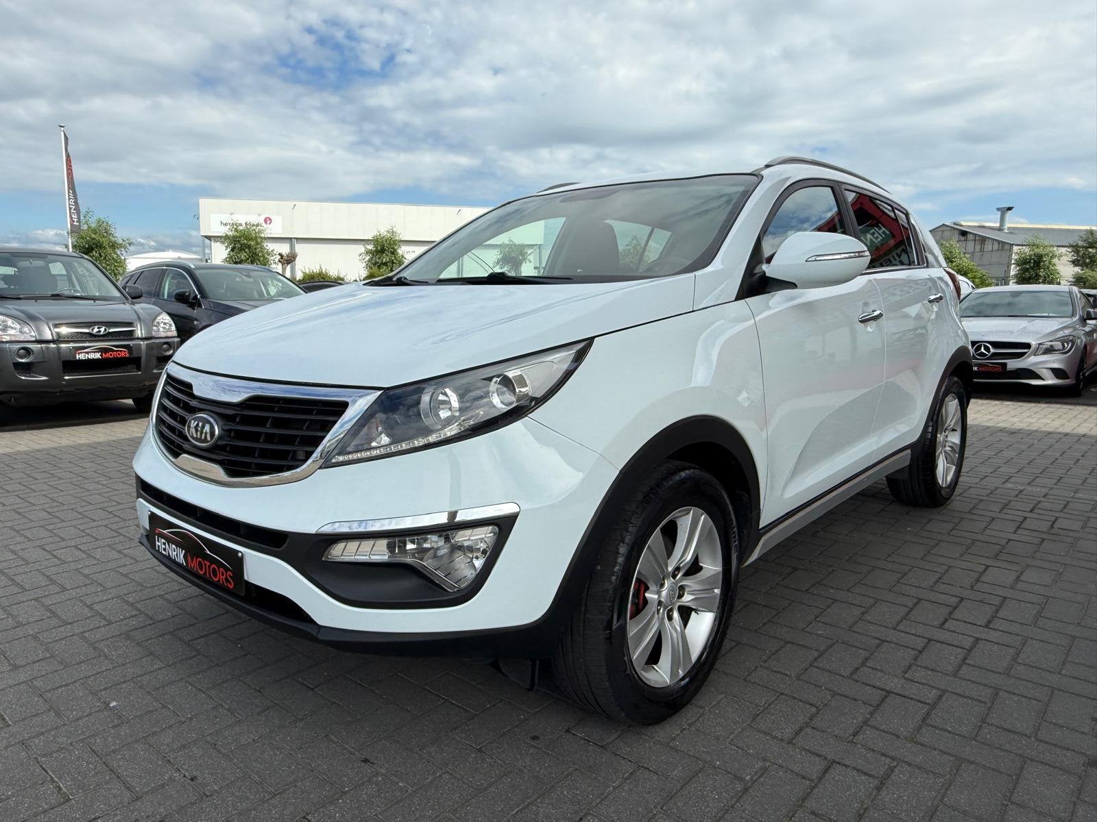 Kia Sportage 1.7d •Airco•Navi•Camera• [KEURING. + CARPASS], Achat, Entreprise, Diesel, https://public.car-pass.be/vhr/8e3fa95c-2821-42fb-8639-bb2906d31709