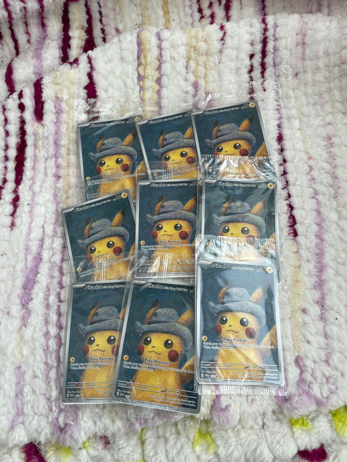 Pikachu with grey felt hat sealed pokemon, Hobby en Vrije tijd, Ophalen of Verzenden, Zo goed als nieuw