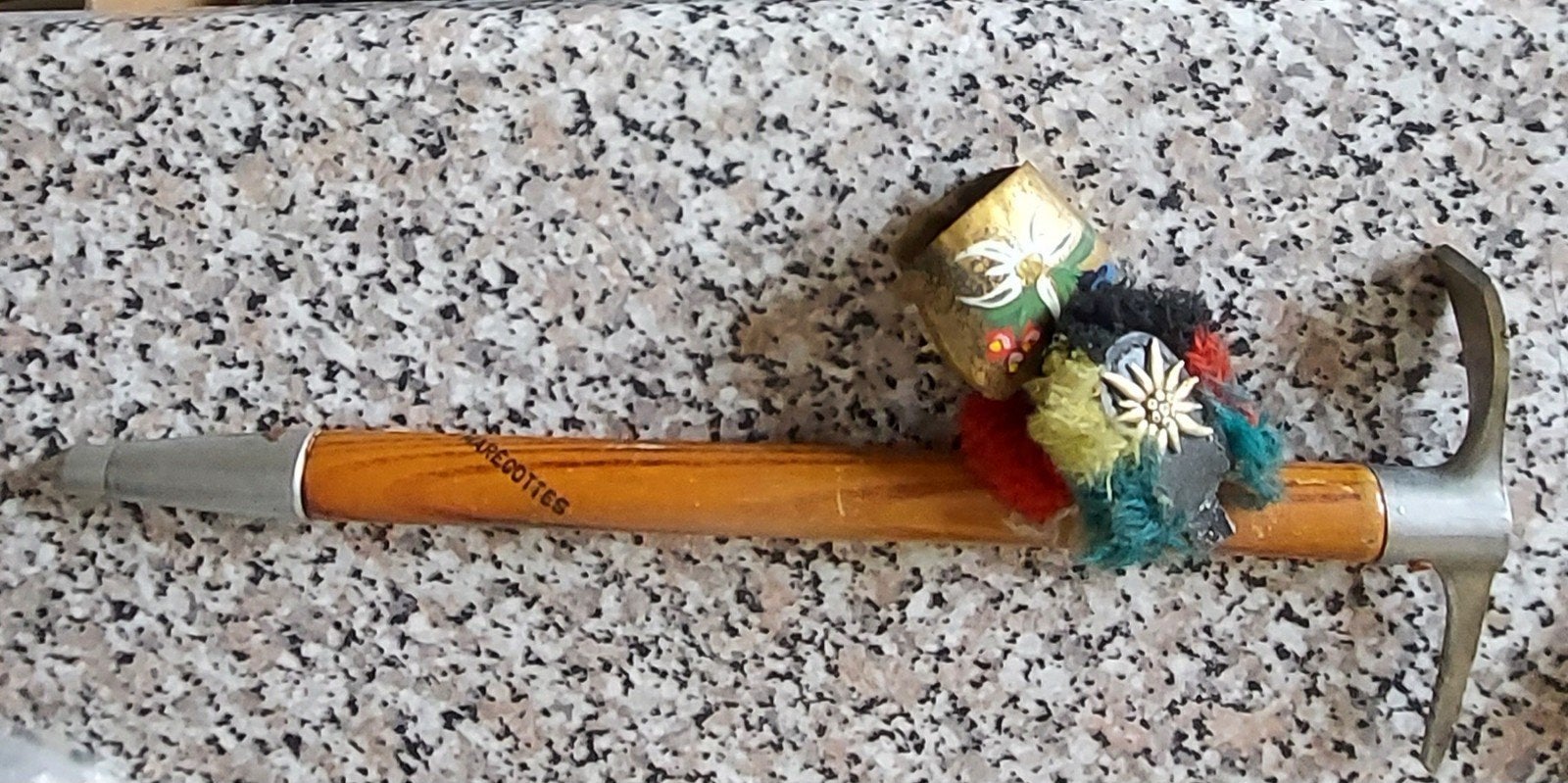 Petit pic avec cloche, Antiquités & Art, Curiosités & Brocante, Enlèvement ou Envoi