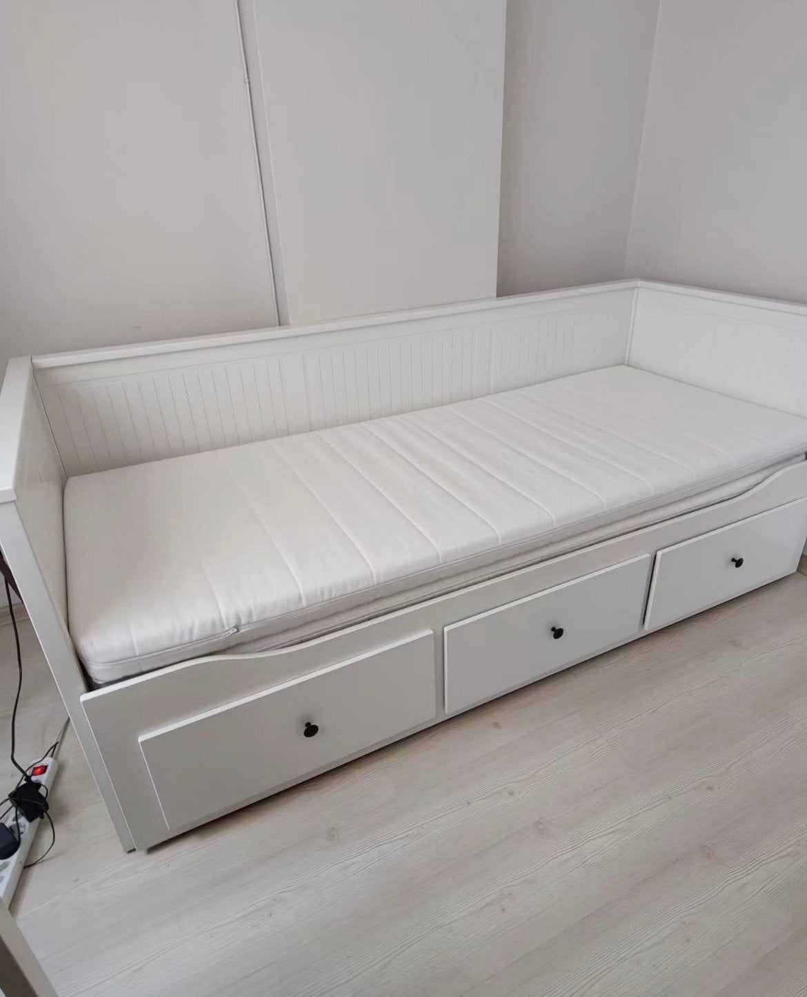 IKEA HEMNES bed + 2 matrassen -80x200 cm, Enlèvement, Utilisé, Deux personnes, Blanc